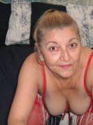 58 yo blonde mary willing to perform: close up, dancing, dildo.