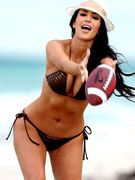 Kim kardashian paparazzi bikini shots and topless pics